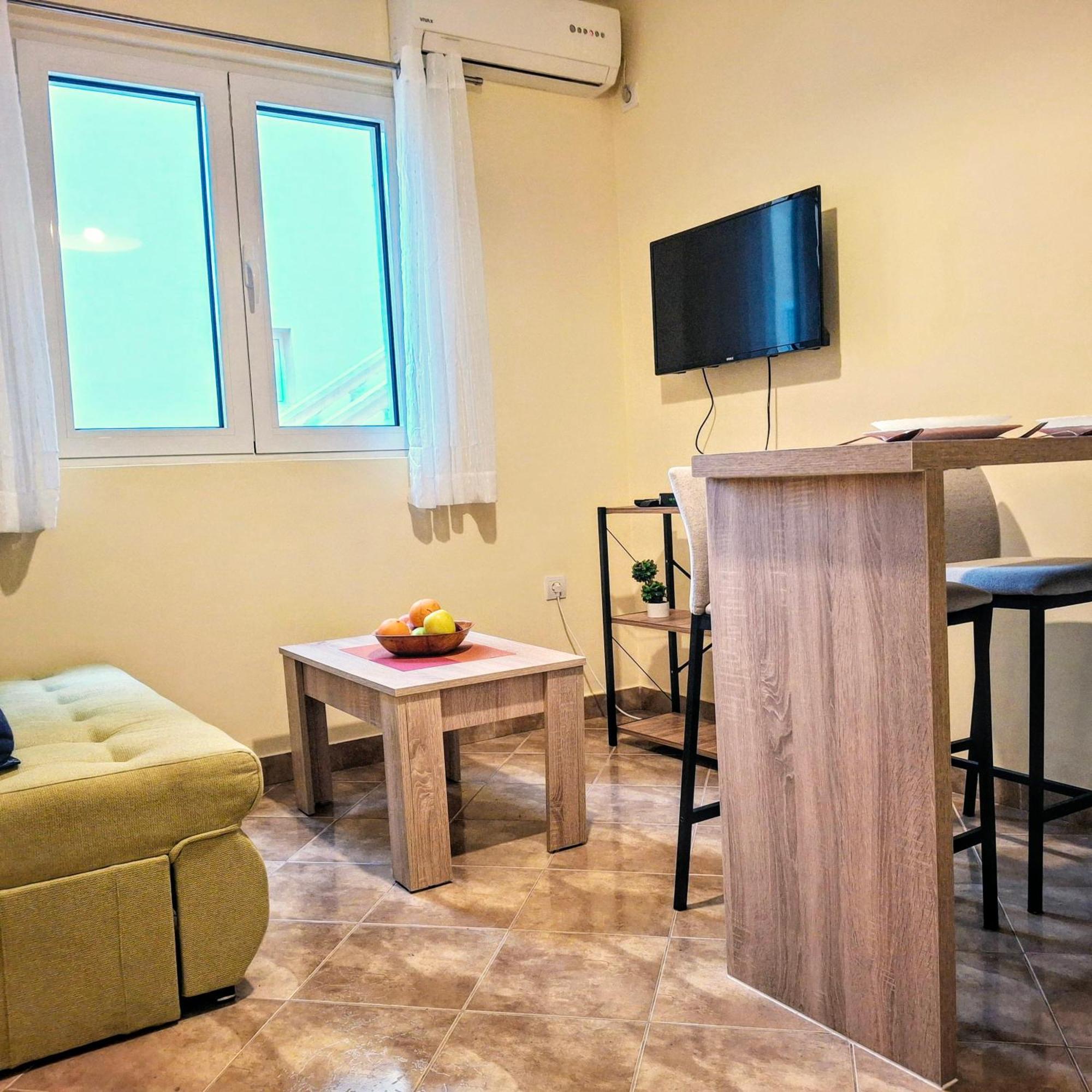 Veron Apartments Kotor Zimmer foto